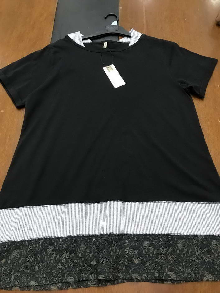 Ladies' Tees (39)